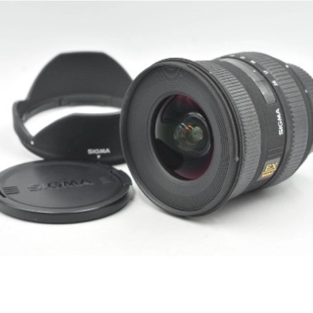 Sigma AF 10-20mm f/4-5.6 EX DC HSM wide-angle lens for Nikon F-Mount
